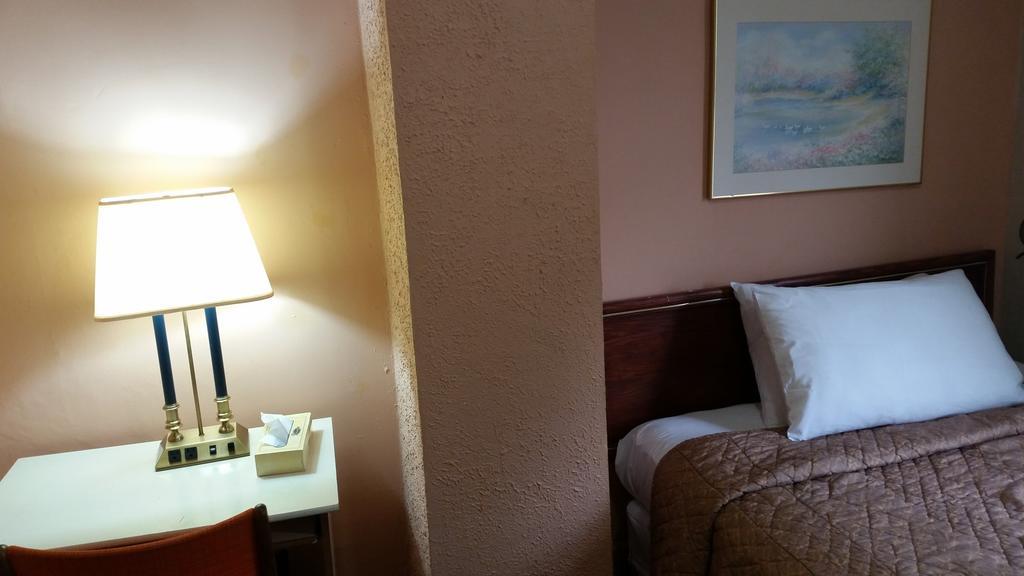 A Voyageur'S Guest House Ottawa Szoba fotó