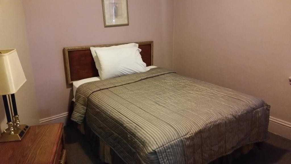 A Voyageur'S Guest House Ottawa Szoba fotó